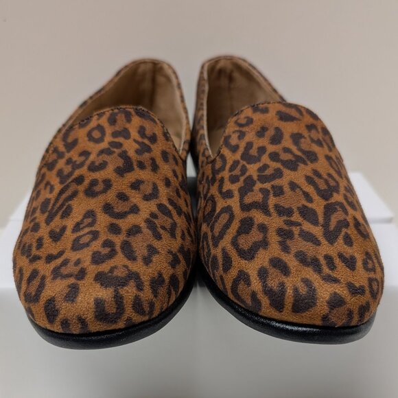 Aerosoles 'Betunia' Loafer in Leopard Print - Picture 8 of 16